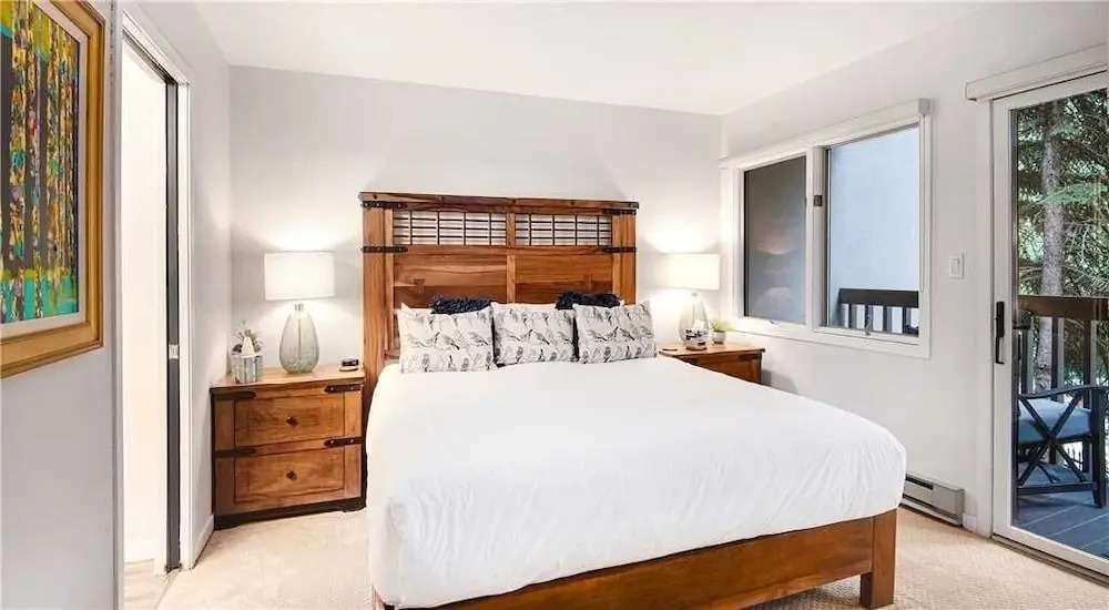 Townsend Place A106 1 Bedroom Condo by Redawning
