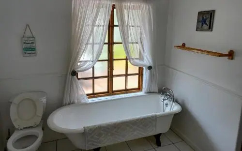 Woodleigh Guest Lodge