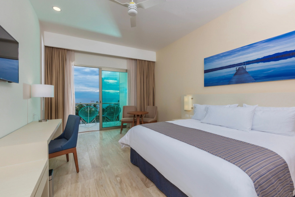 Отель Krystal Puerto Vallarta