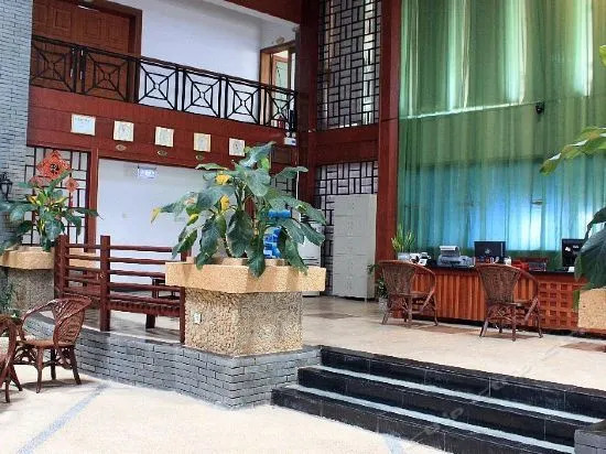Beihai Silver Beach Holiday Hotel