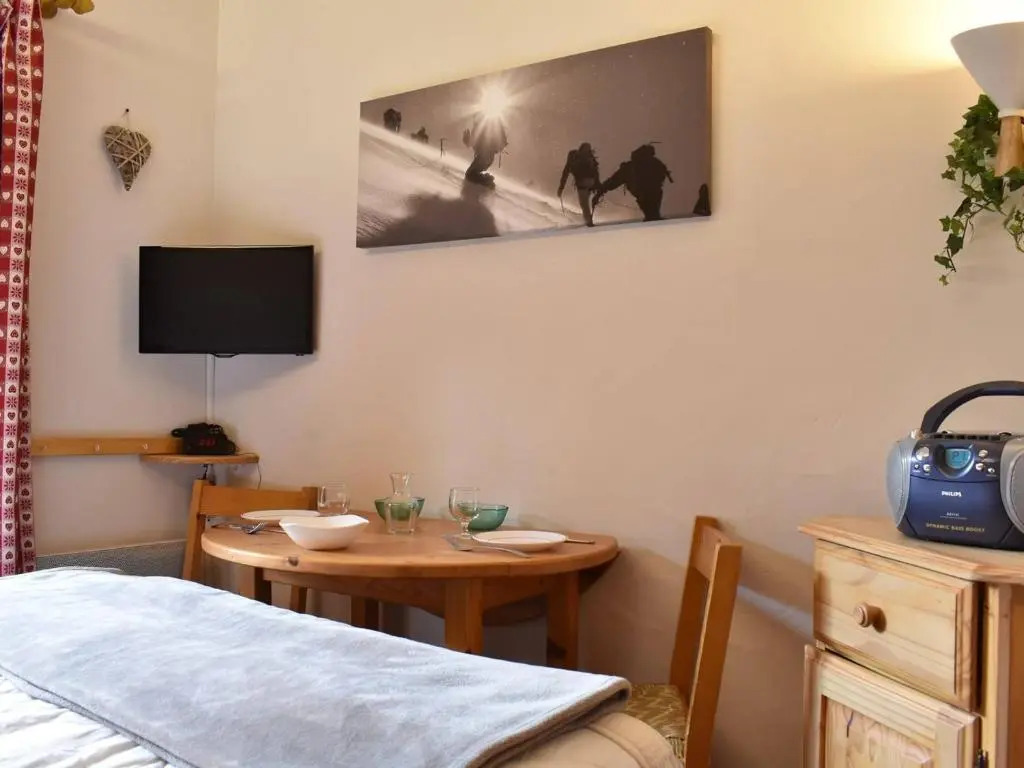 Appartement Méribel, 1 pièce, 3 personnes - FR-1-180-32