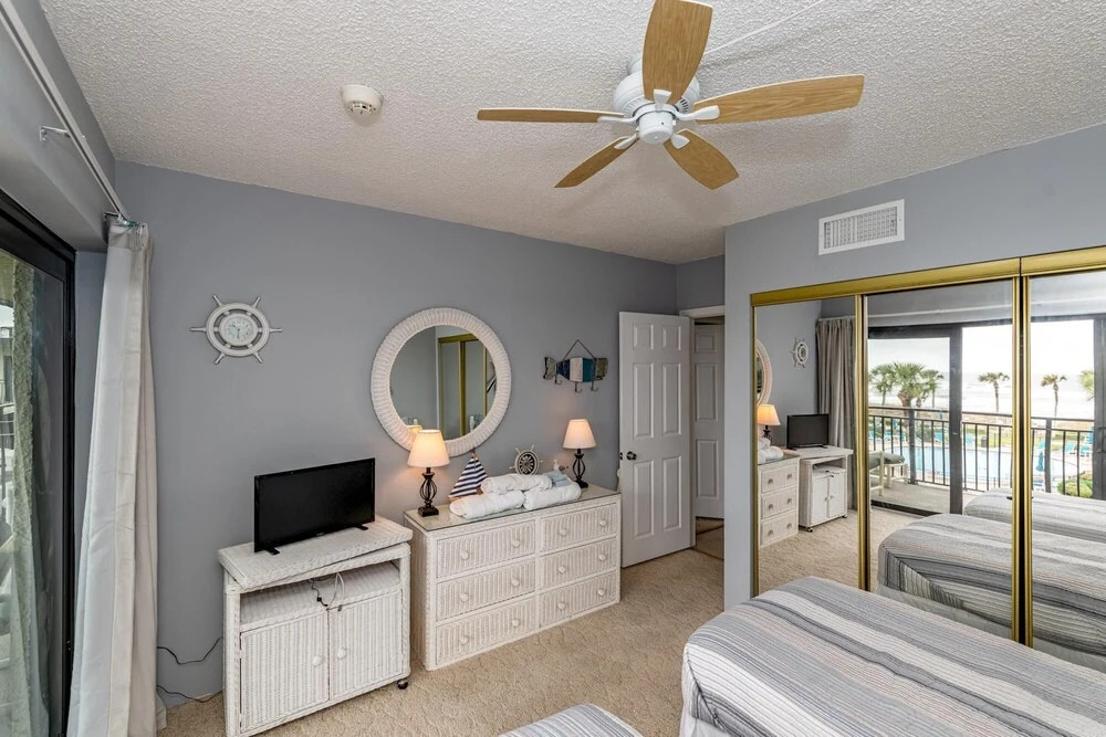 Ocean House Beach Vista