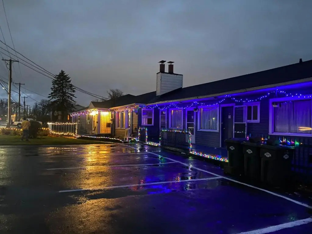 Hillcrest Motel
