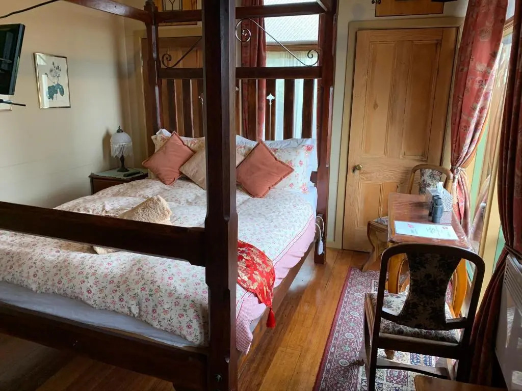 The Goat and Goose Bed & Breakfast
