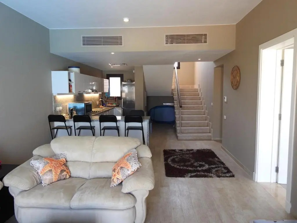 Unique 4-rooms villa w/private pool, beach & dock.