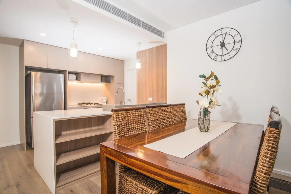 Oud Wood Apartment