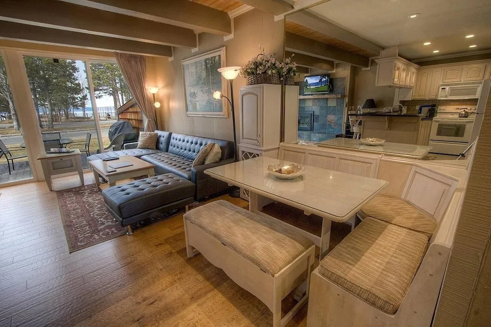 The Emerald 4 Bedroom Home by RedAwning