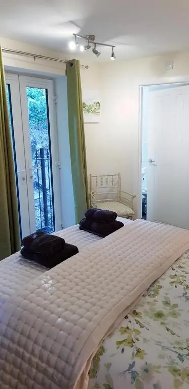 Kingsley Cottage Bed & Breakfast