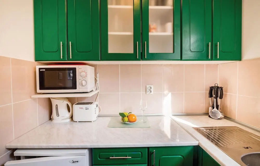 Stunning Home In Njivice With Wifi