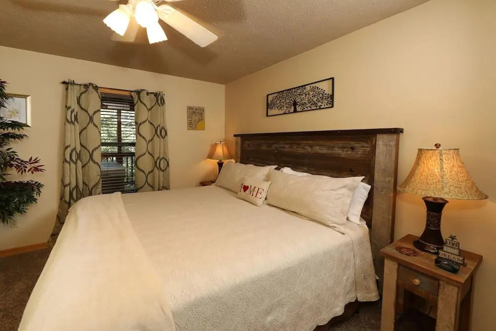 Divine Escape - Two Bedroom Chalet