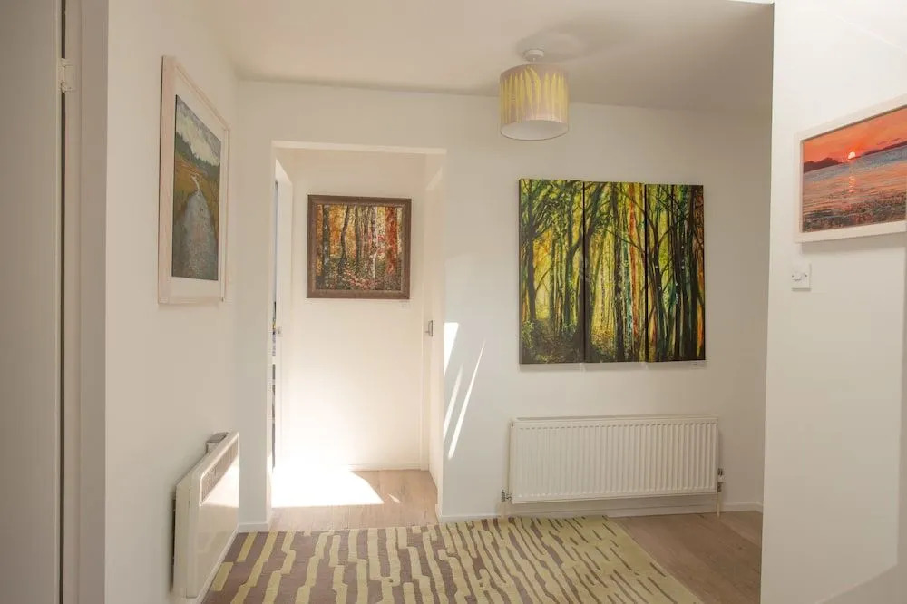 KnoydART Bed and Breakfast