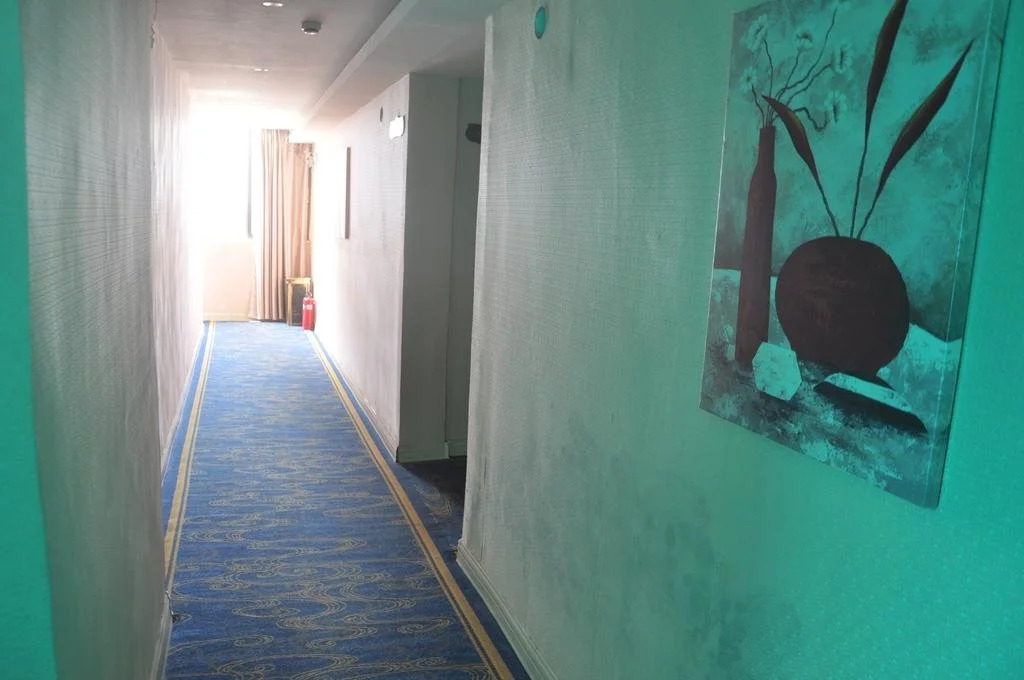 Shi You Hotel