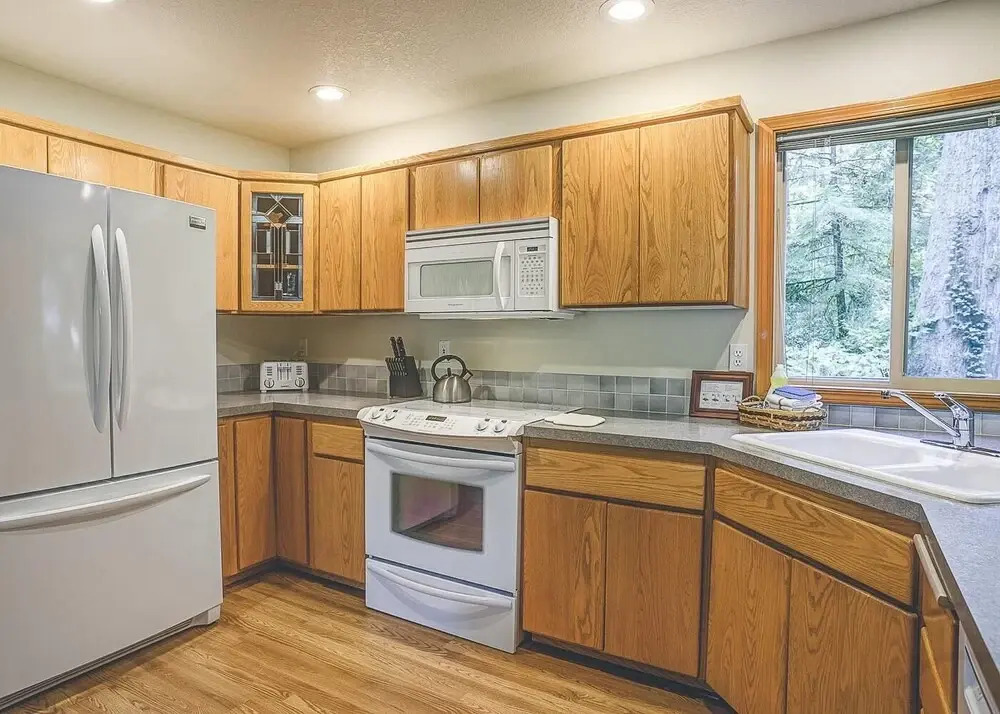 Salmonberry Retreat