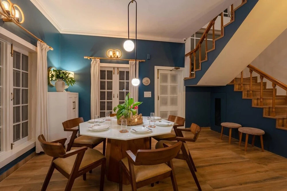 An Immaculate And Warm 4-bedroom Villa With A Pool