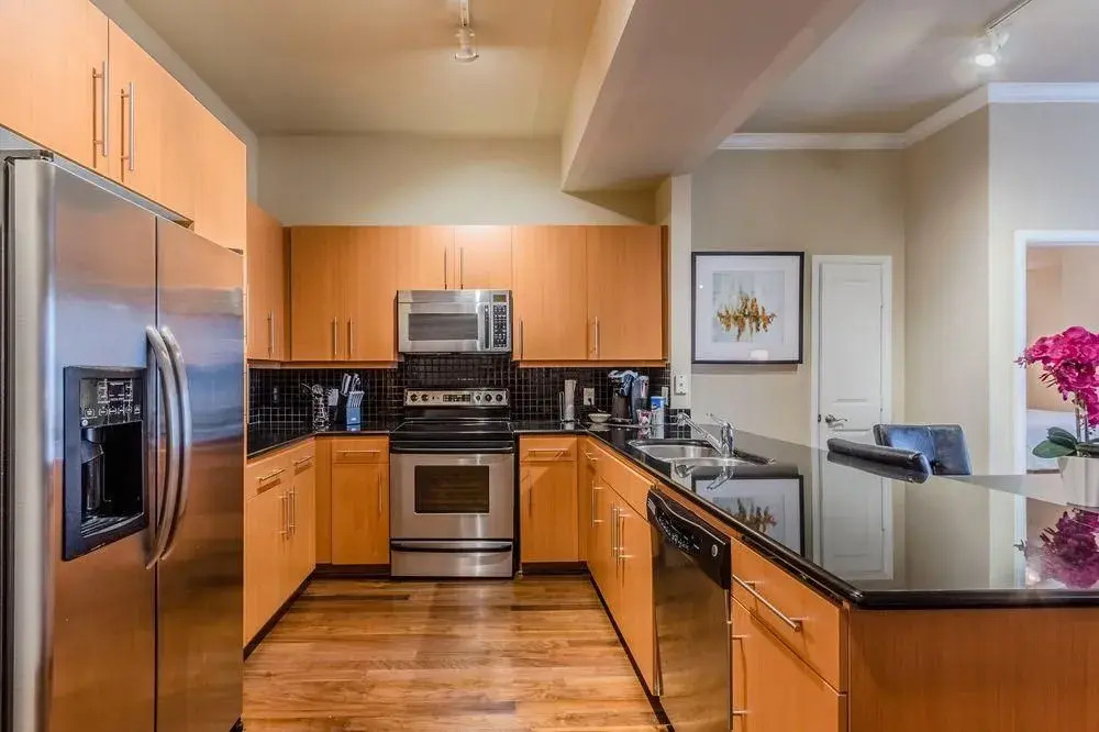 2BR Executive