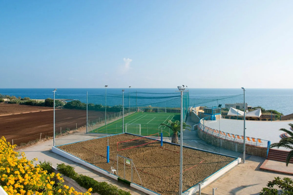Hotel Villaggio Cala Corvino