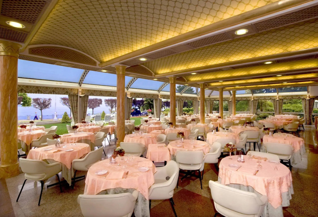 Hotel Astoria