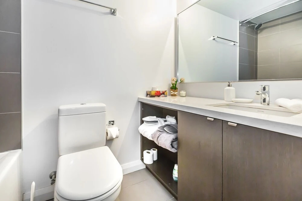 Executive Class, Downtown Luxury @fashion Dist