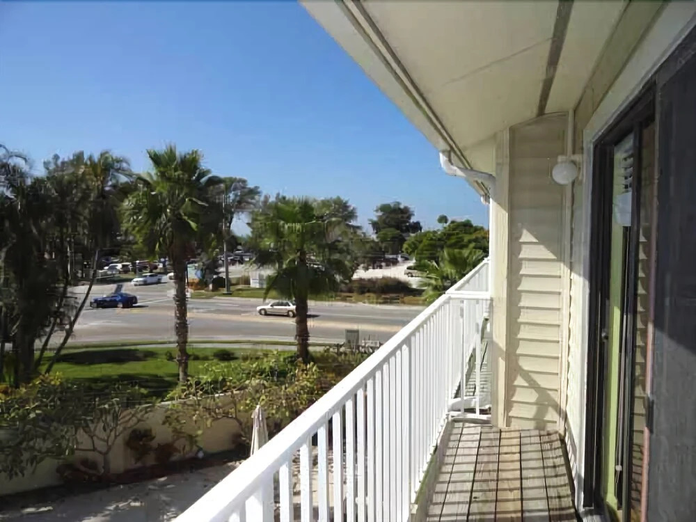 Beach Townhouses 104