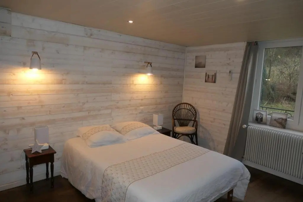 Le Moulin Aux Ecrevisses