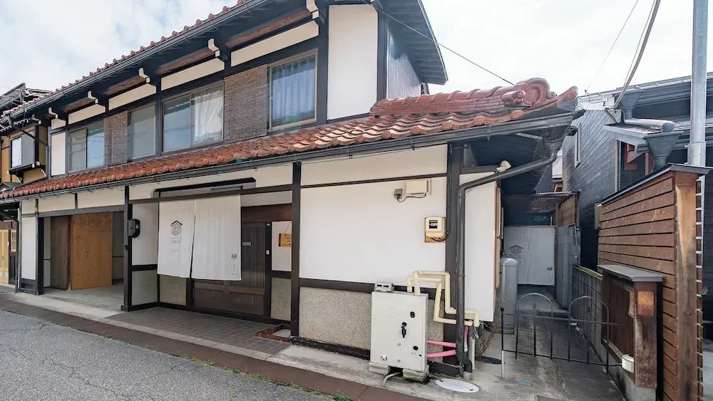 Takayama Stay Sakaki