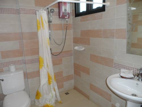 Baanpordee Guesthouse