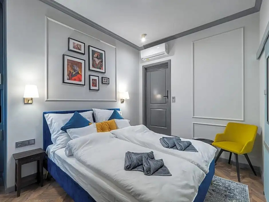 A22 Boutique Suites