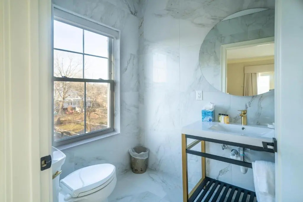 Orange Inn Boutique Hotel