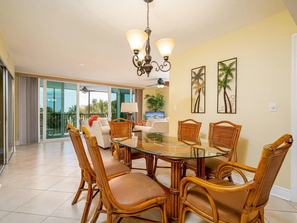 Gullwing 505 by Coastal Vacation Properties