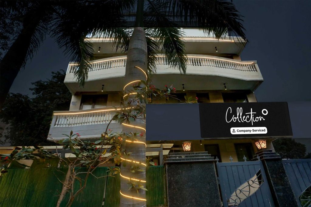 Townhouse Oak Sushant Lok Phase 1