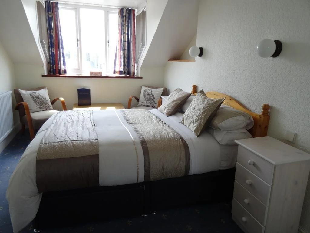 gwesTY Guest House