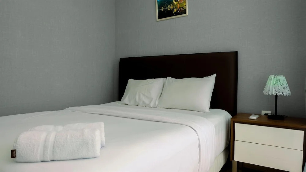 Classy 2BR Apartment at Menteng Park with City View