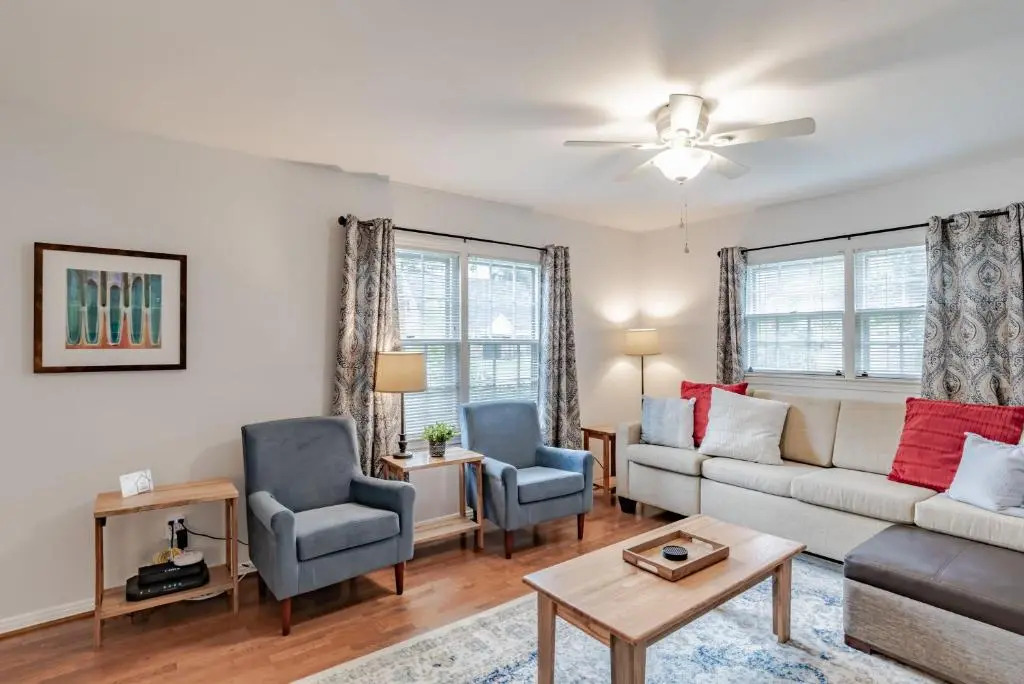 Bel-Air Bungalow- close to Midtown Highways and Downtown Mobile