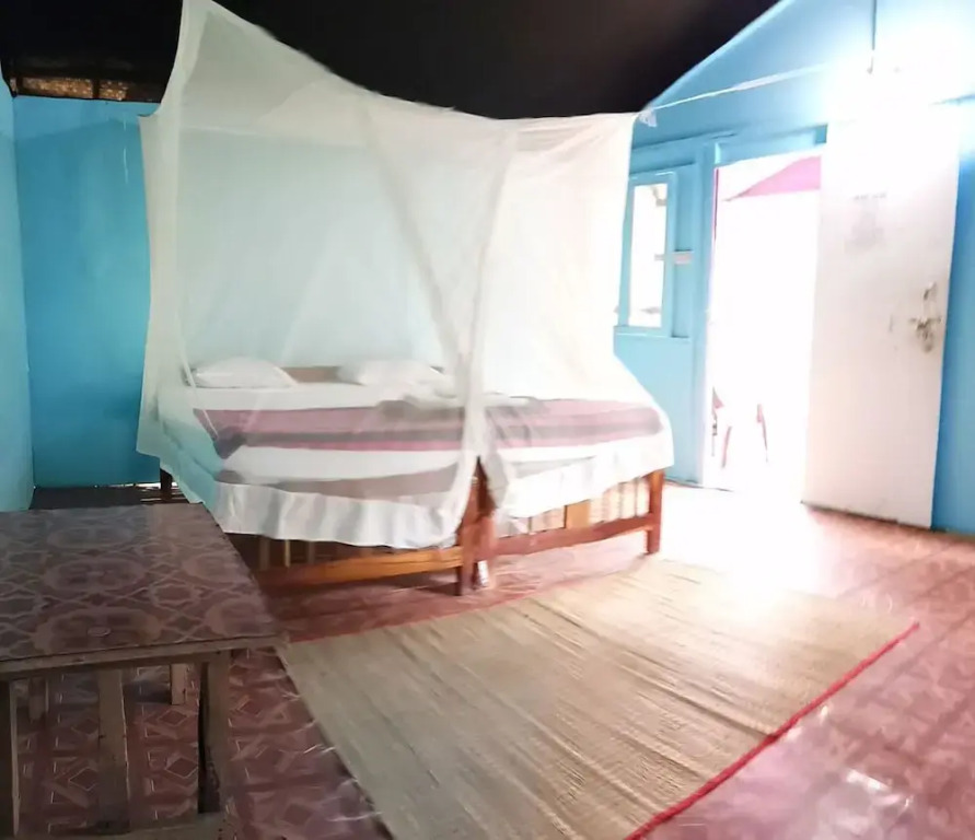 Secret Beach Bungalows