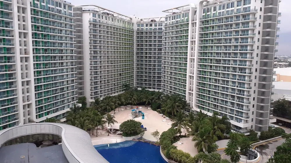 Azure Urban Resort Residences
