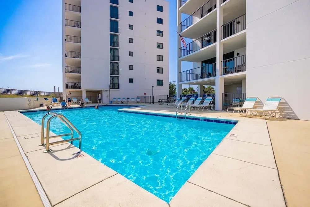 Wind Drift 615n 2 Bedroom Condo