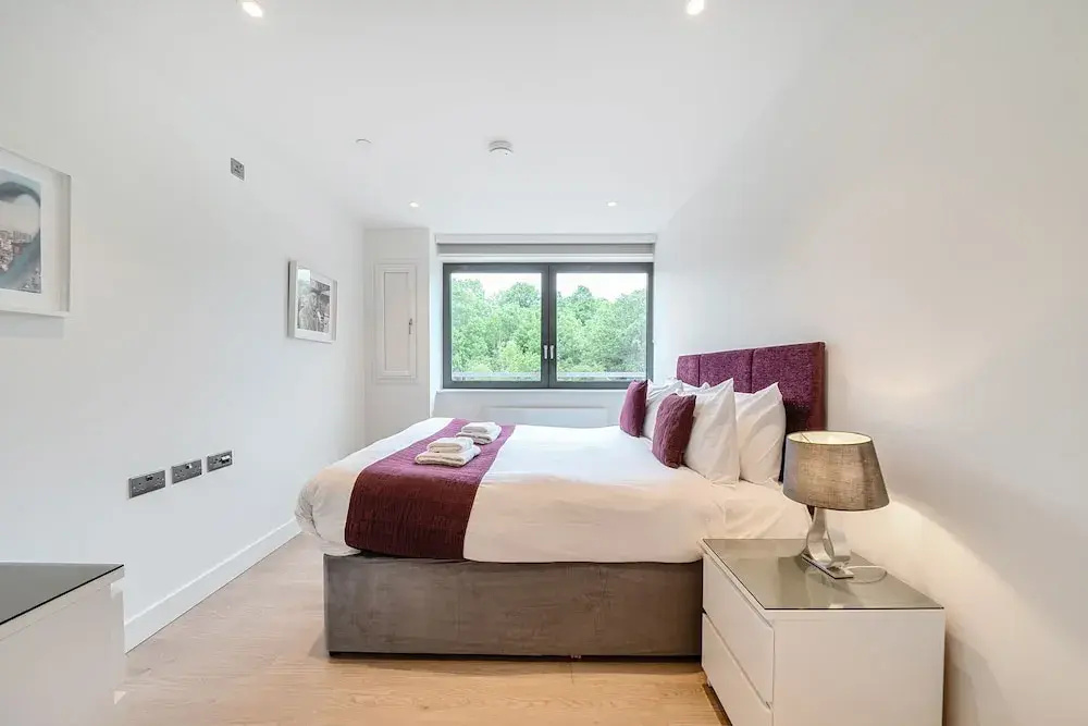 Roomspace Serviced Apartments -Oasis Way
