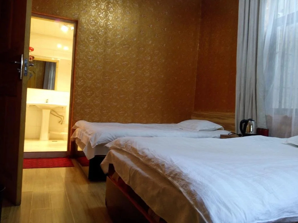 Peaceful Hotel