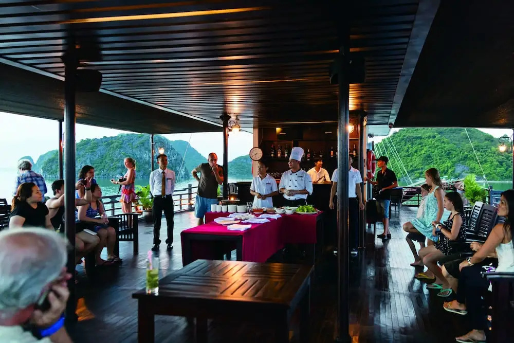 Apricot Premium Cruise
