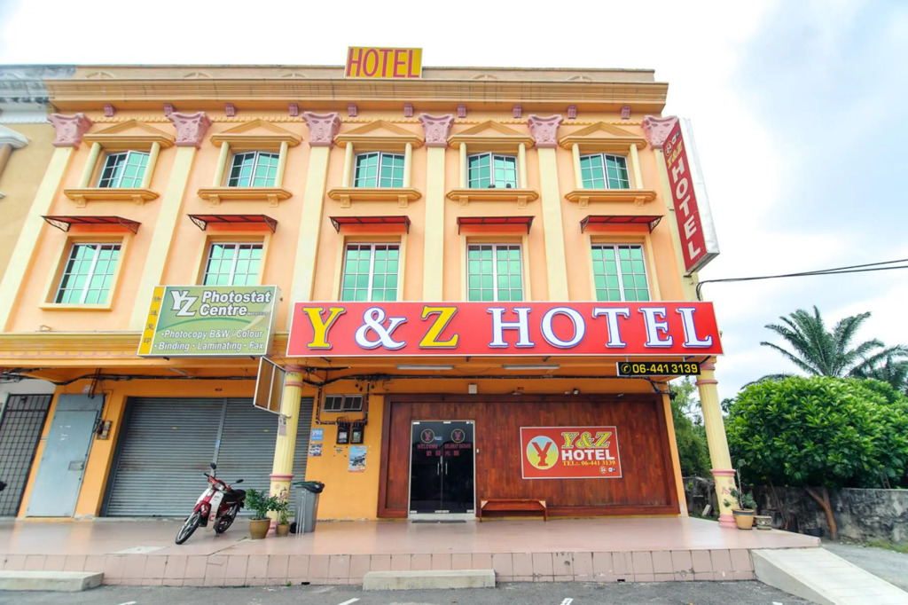 Y&Z Hotel