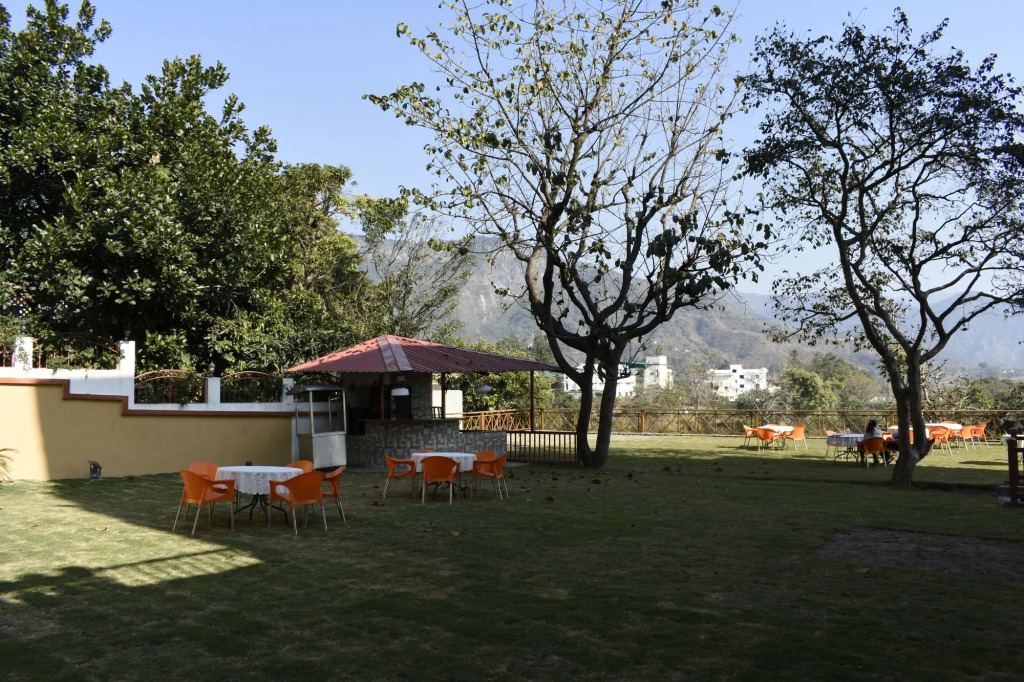 Hotel Rajpur Heights