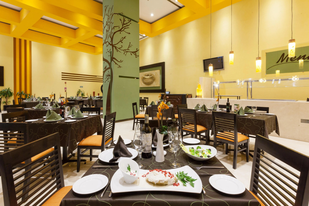 Holiday Inn Puebla Finsa by IHG