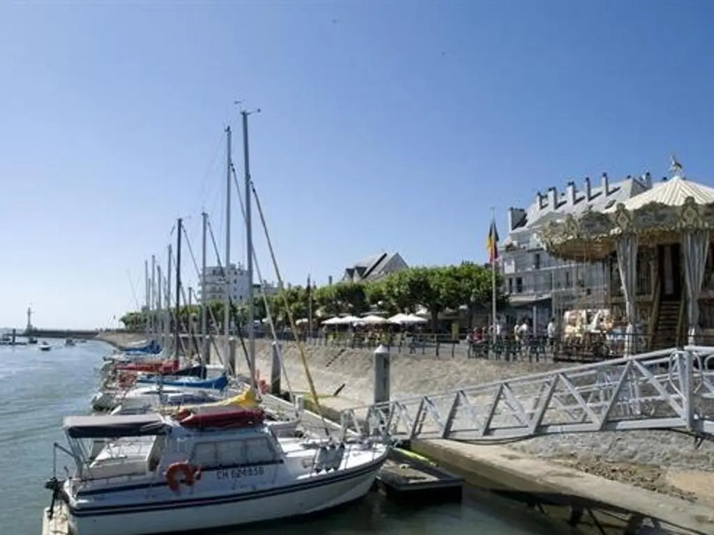 Appartement Le Pouliguen, 1 pièce, 2 personnes - FR-1-392-108