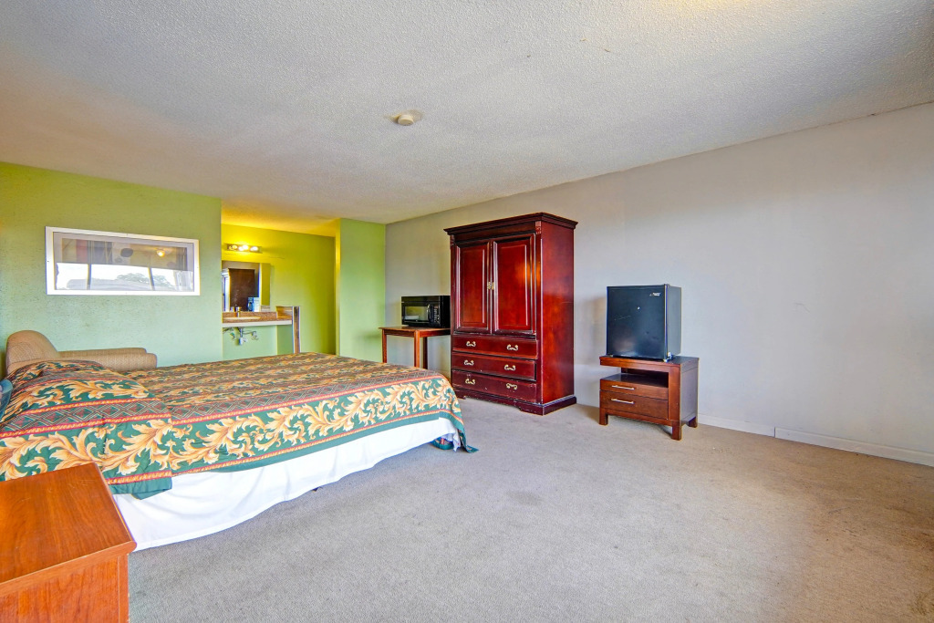 Sunset Inn Flatonia I 10 by Hotel O