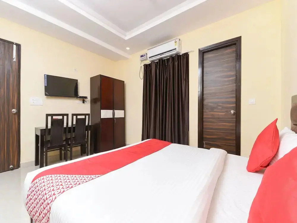 Shubhangni Residency by OYO Rooms