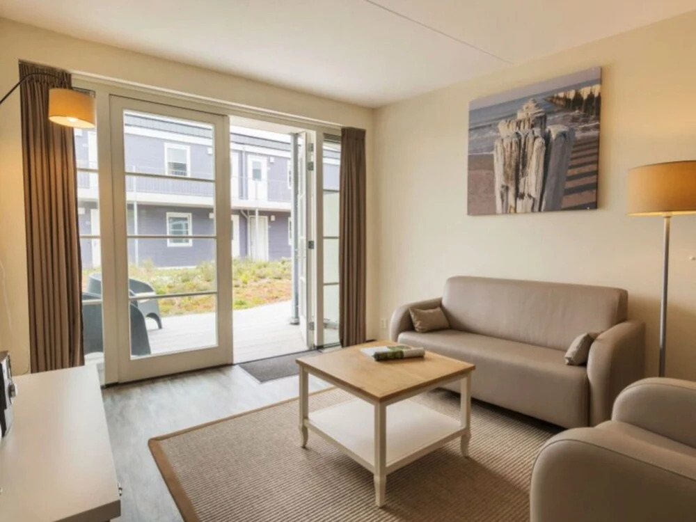 Modern hotel suite, a stone's throw from the sea on Texel