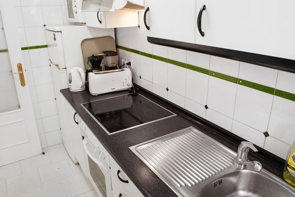 Apartment - 2 Bedrooms with Pool and WiFi - 107349