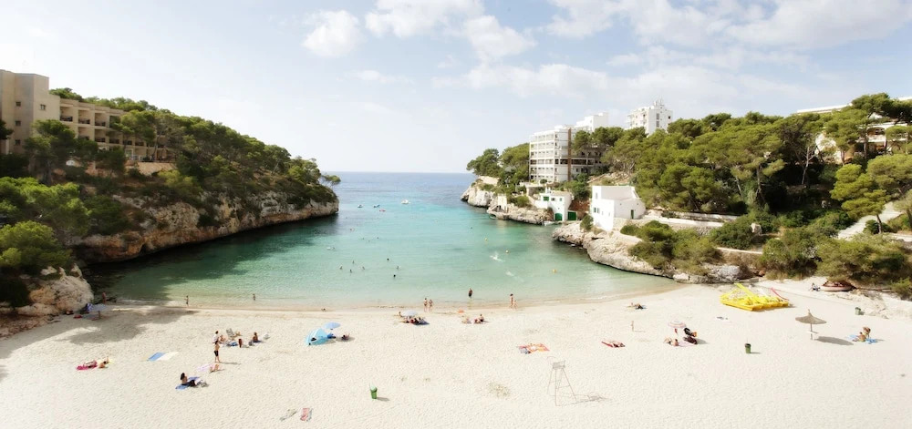 Hotel Apartamentos Cala Santanyi