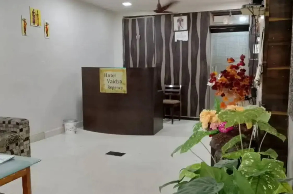 Hotel Vaidya Regency