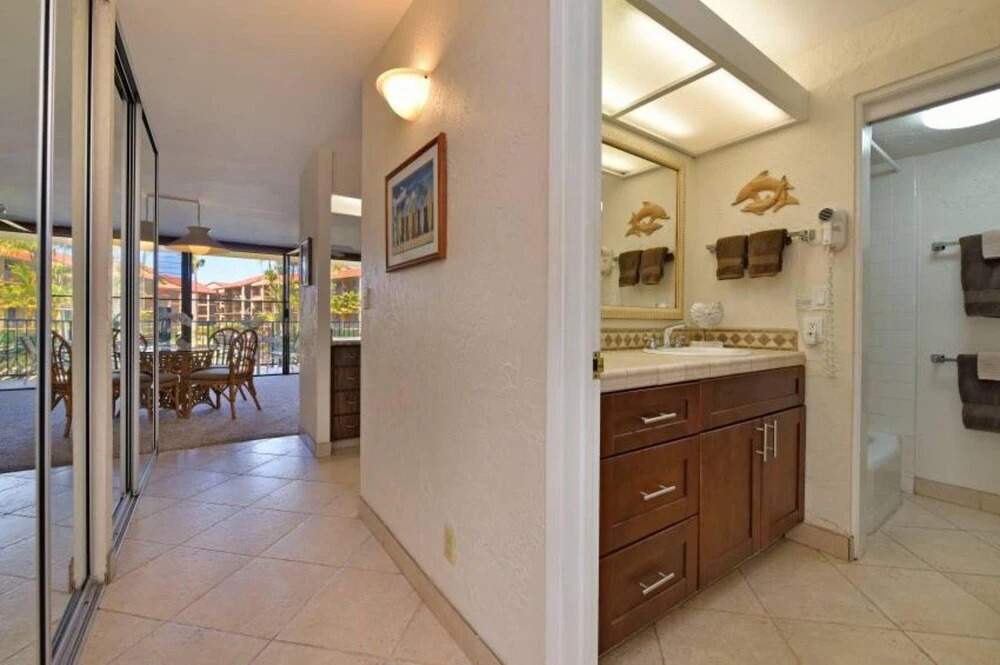Papakea D-204 by Maui Life Realty